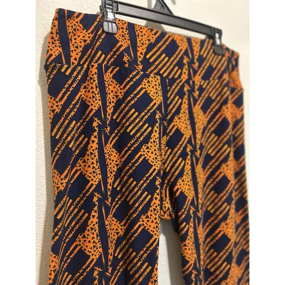 lulaRoe Giraffe Leggings Women’s One Size Tall And Curvy navy blue and orange - Picture 3 of 3